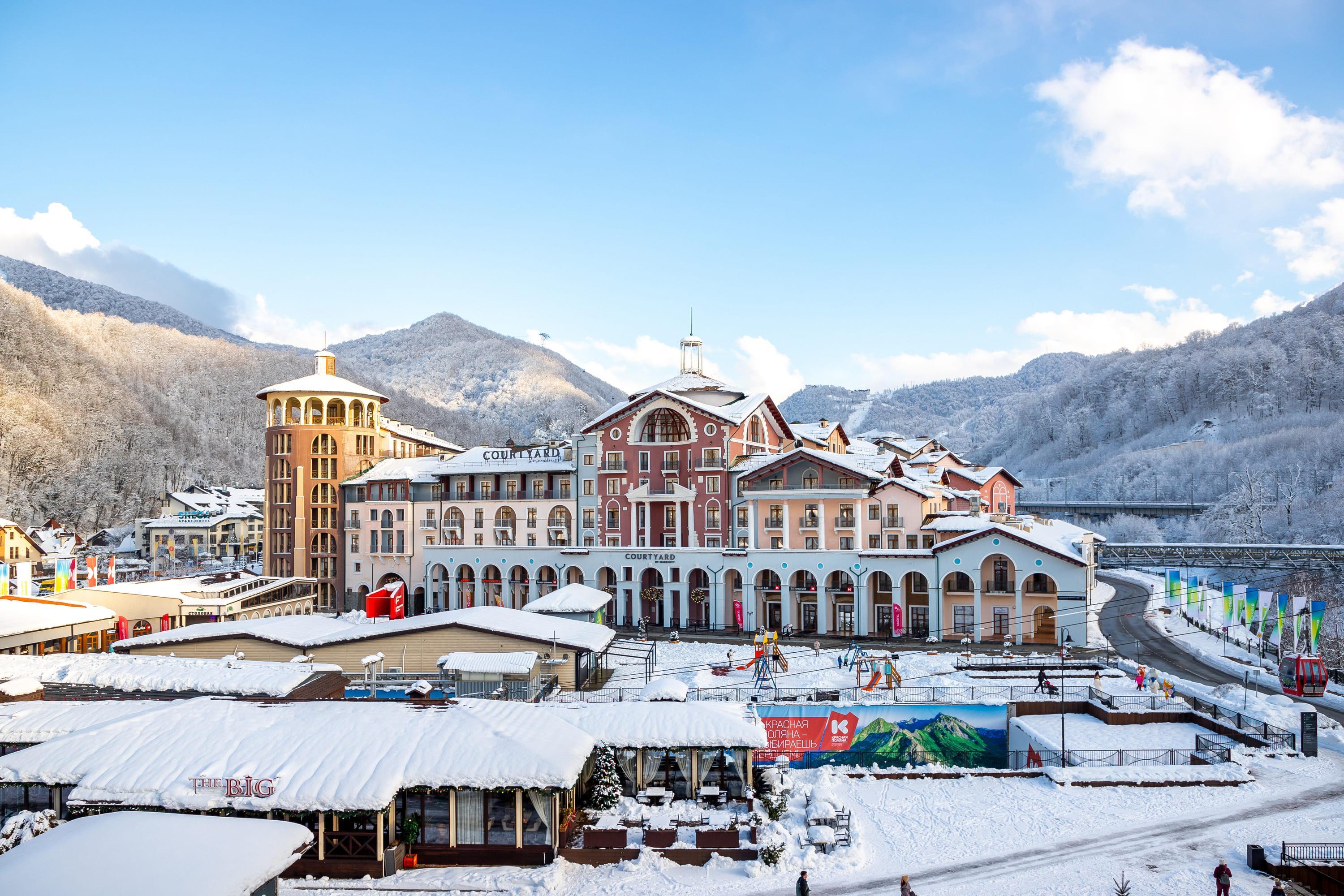 Фото Кортъярд Марриотт Сочи Красная Поляна