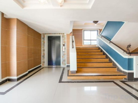 Фото Super Oyo 458 Nakorn Siam Boutique