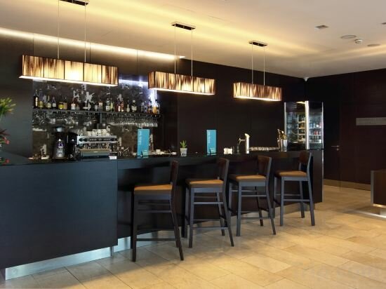 Фото Occidental Praha Five