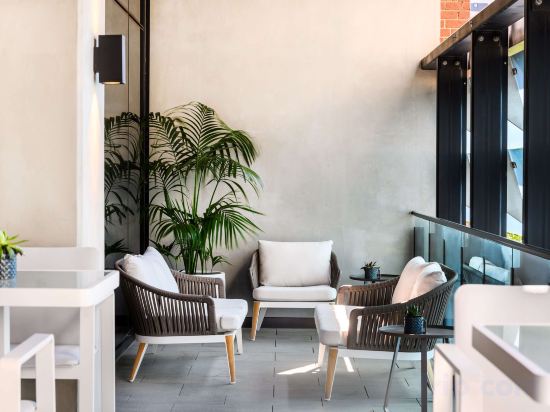 Фото Ibis Melbourne Central