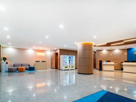 Фото 13602951653