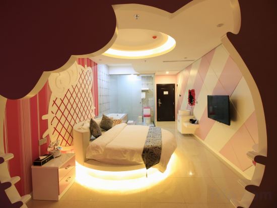 Фото Moon Theme Hotel