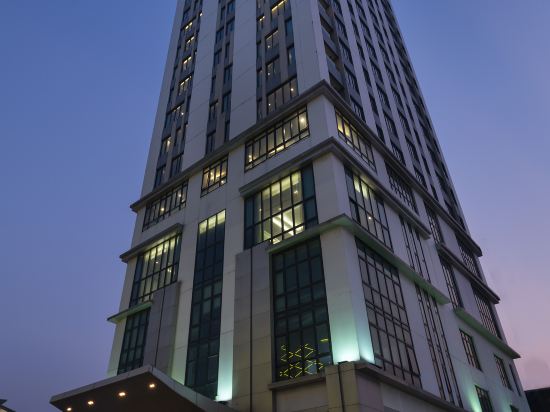 Фото Lumen Bangkok Srinakarin