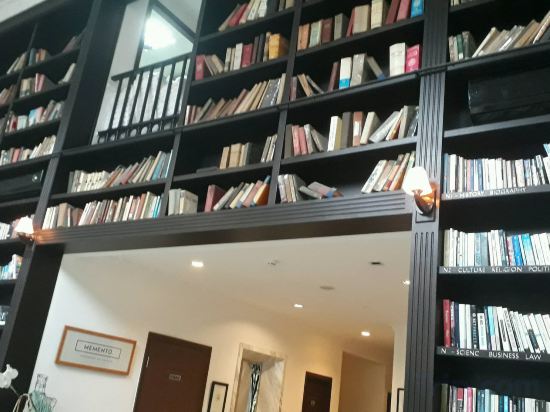 Фото The Alcove Library Hotel