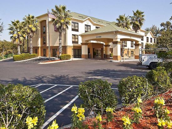 Фото Comfort Suites Tallahassee Downtown