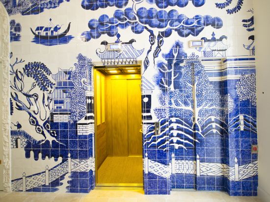 Фото Only You Boutique Hotel