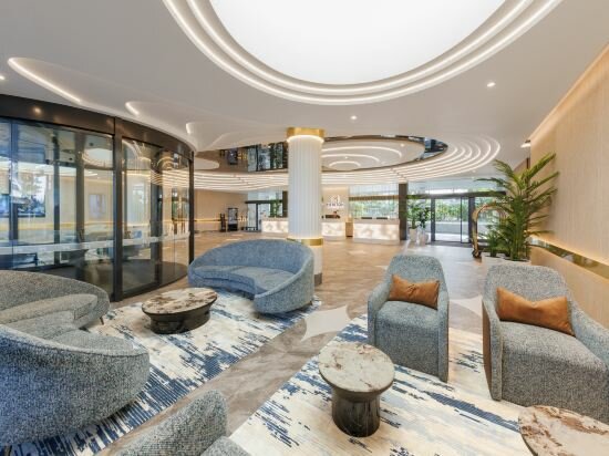 Фото Meriton Suites Broadbeach, Gold Coast