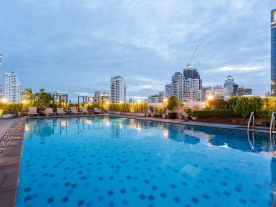 Фото Ruamchitt Plaza Hotel