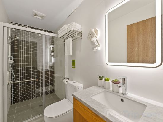 Фото YEHS Hotel Sydney QVB