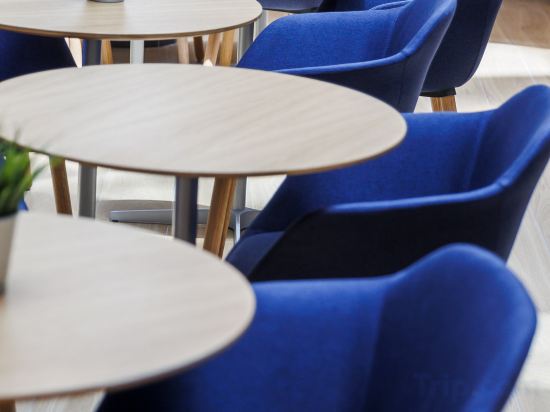 Фото Hotel Logroño Parque