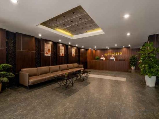 Фото Palazzo Luxury Hotel