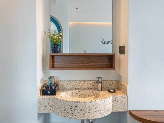 Фото Pavillon Boutique Hotel & Apartment Nha Trang