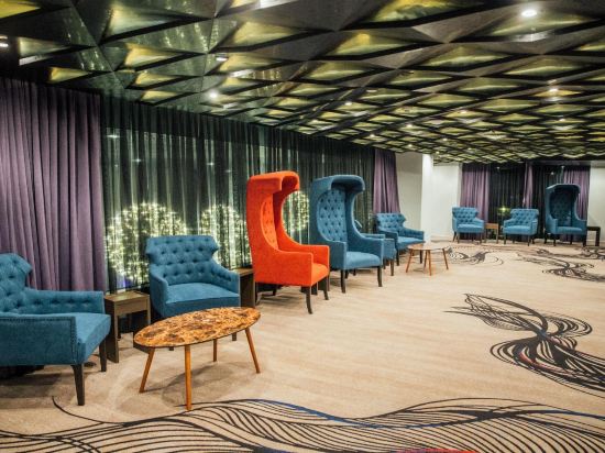 Фото First Pride Hotel