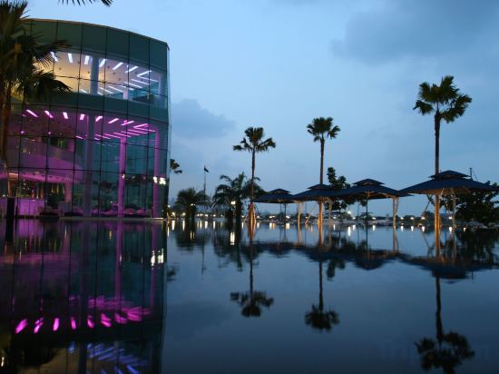 Фото One15 Marina Sentosa Cove Singapore