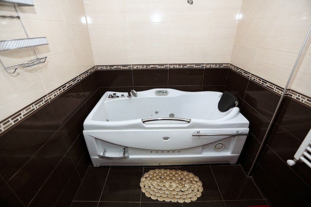 Фото Hotel Isaka