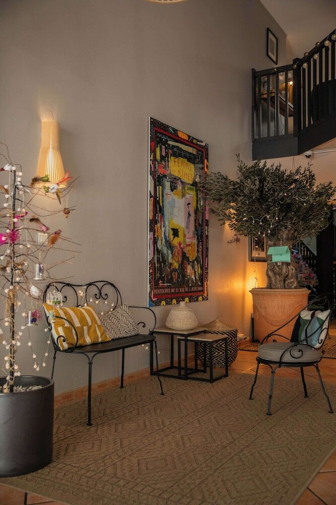 Фото Kyriad Nimes Ouest