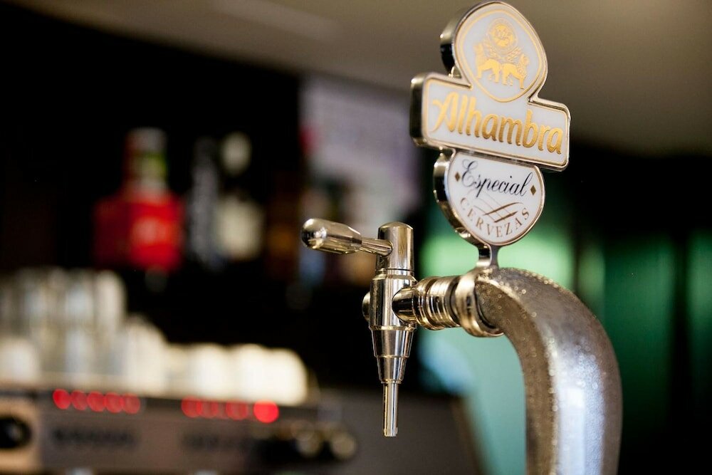 Фото Universal Hotel