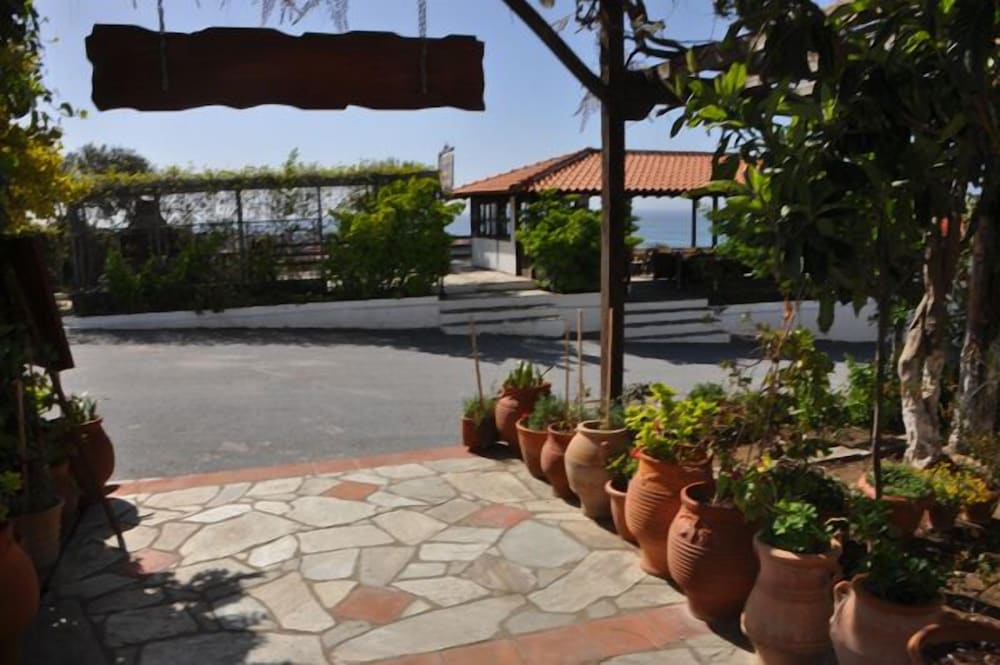 Фото Sunset Hotel