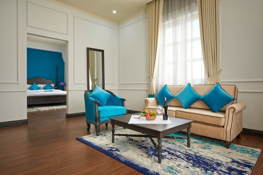 Фото Manoir Des Arts Hotel