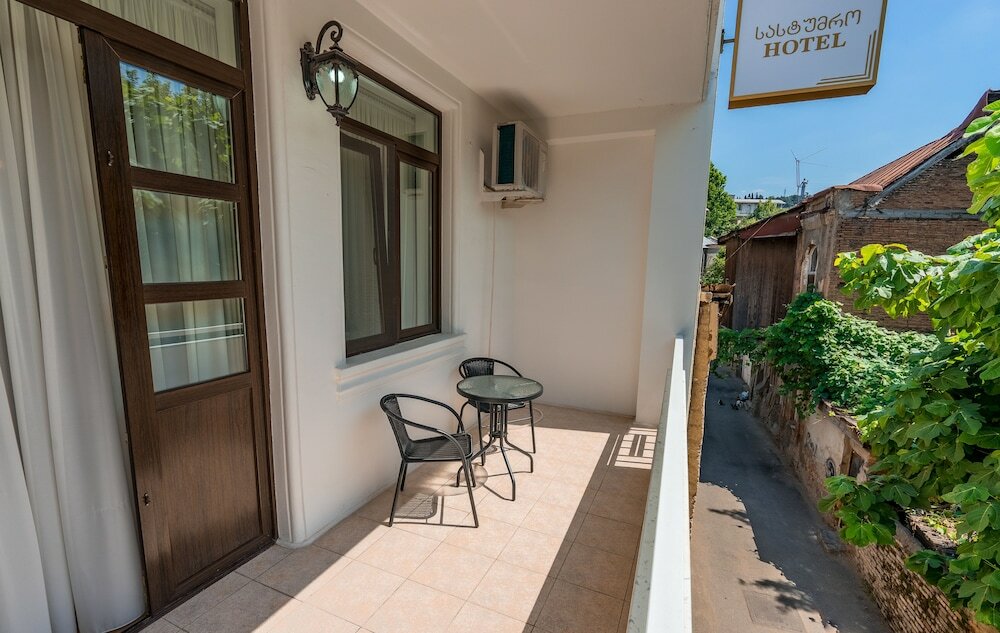 Фото Imperial House