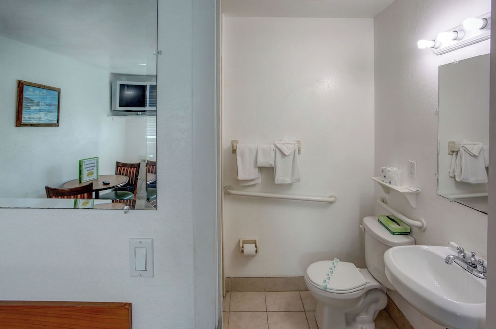 Фото Green Seas Motel