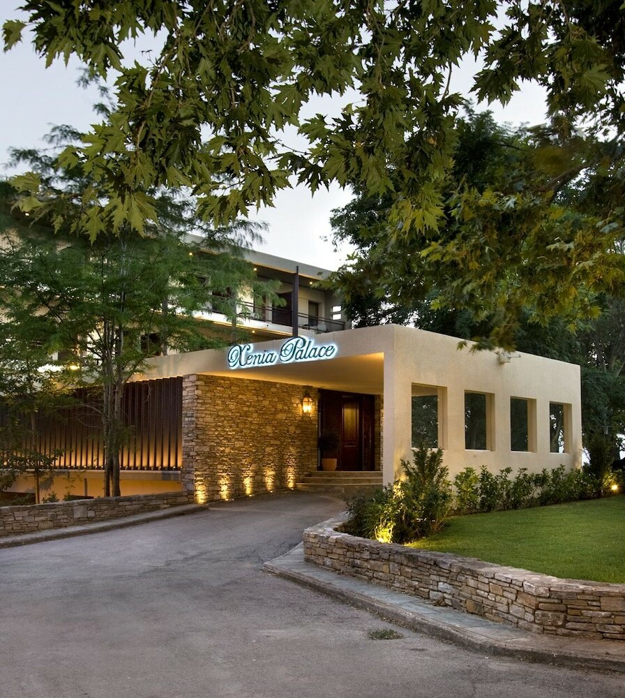 Фото отеля 2