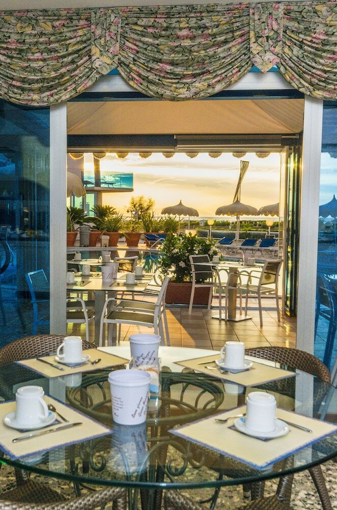 Фото Hotel Panoramic