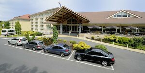 отель Van Der Valk Hotel Charleroi Airport