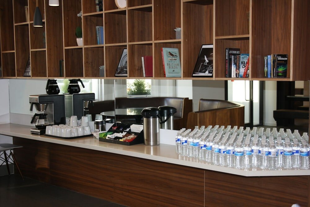 Фото Mowbray Court Hotel