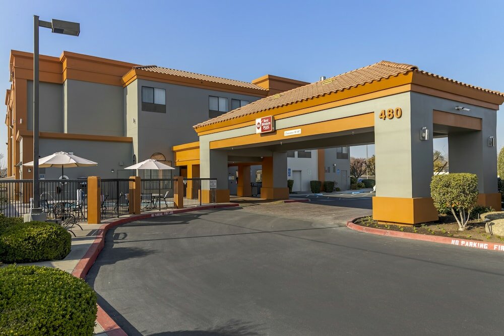 Фото Best Western Plus Fresno Inn