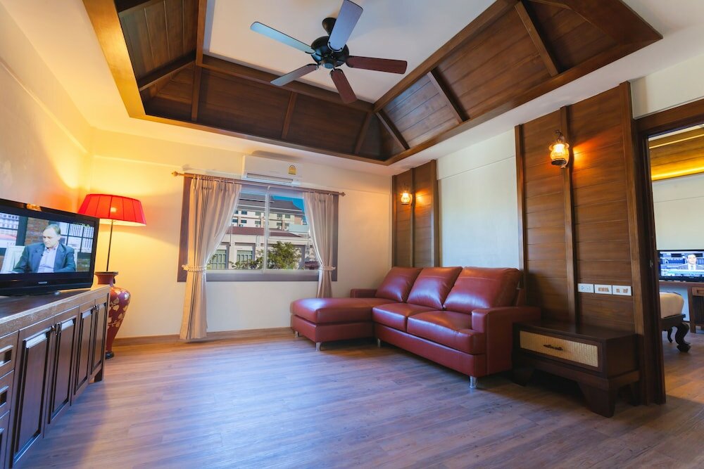 Фото Nak Nakara Hotel