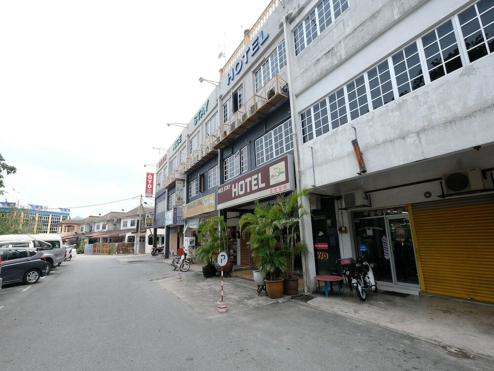 Фото Oyo 1190 Nice Stay Hotel