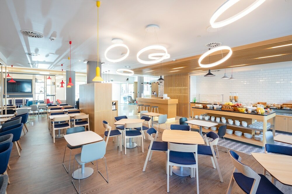 Фото Holiday Inn Express Lisbon Plaza Saldanha