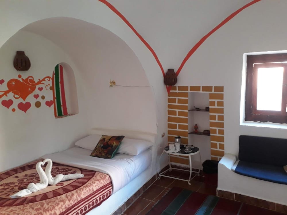 Фото Al Baeirat Hotel