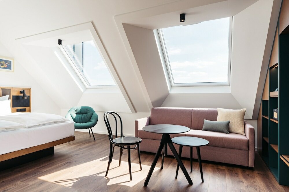 Фото Hotel Schani Uno City