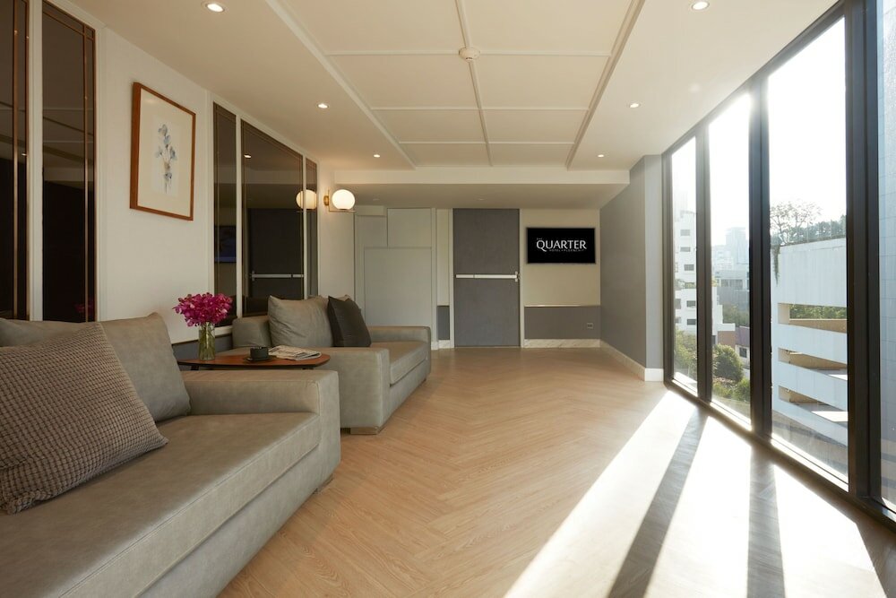 Фото The Quarter Ploenchit by Uhg