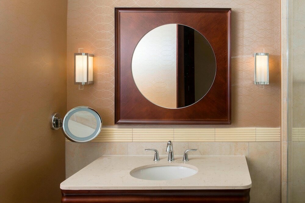 Фото Sheraton Mesa Hotel at Wrigleyville West