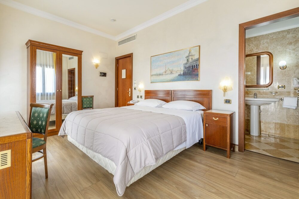 Фото Hotel Panorama