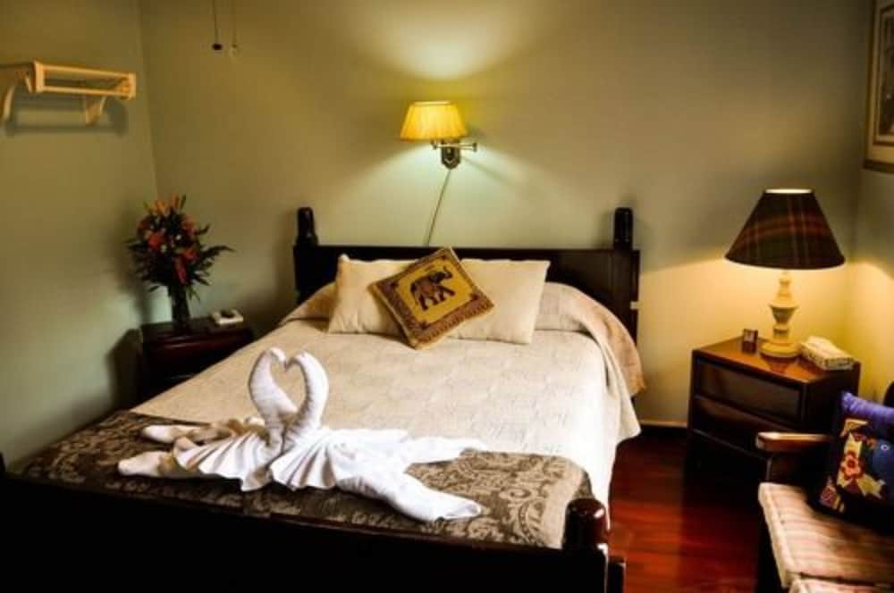 Фото The Cariari Bed and Breakfast