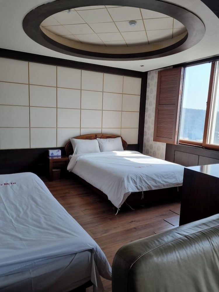 Фото Hotel Seaworld