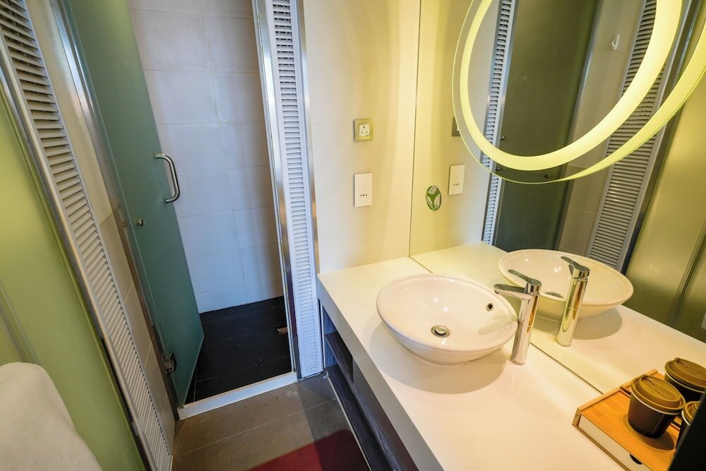 Фото Epoch Hotel