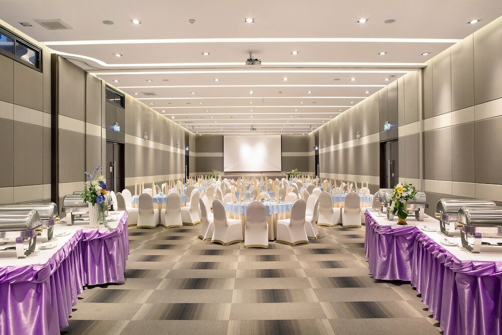 Фото Mida Hotel Ngamwongwan