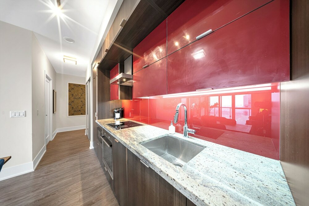 Фото Grand Royal Condos - Cn Tower