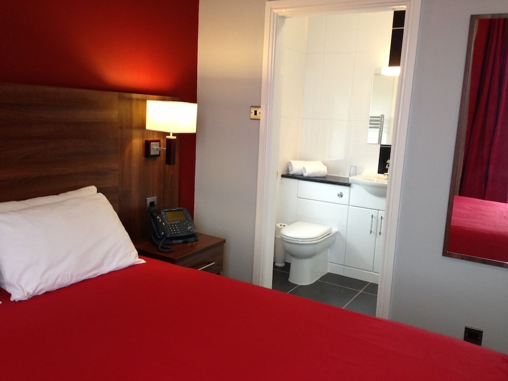 Фото Ely House Hotel