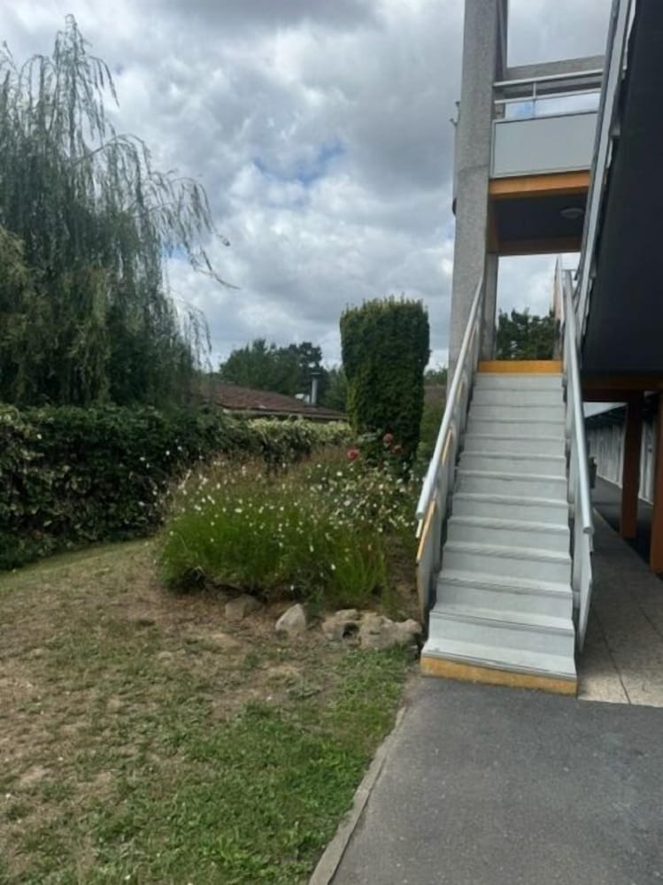 Фото Premiere Classe Herblay