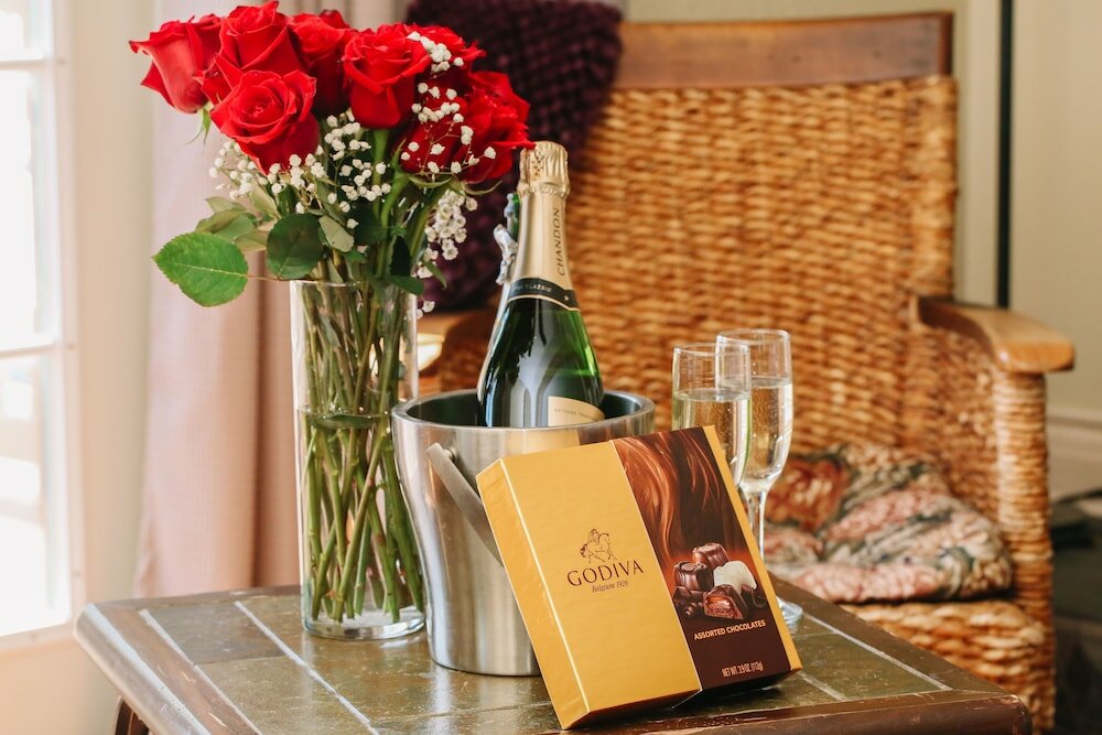 Фото Inn on the Riverwalk