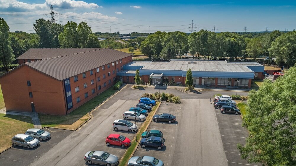 Фото Holiday Inn Express Preston - South, an Ihg Hotel