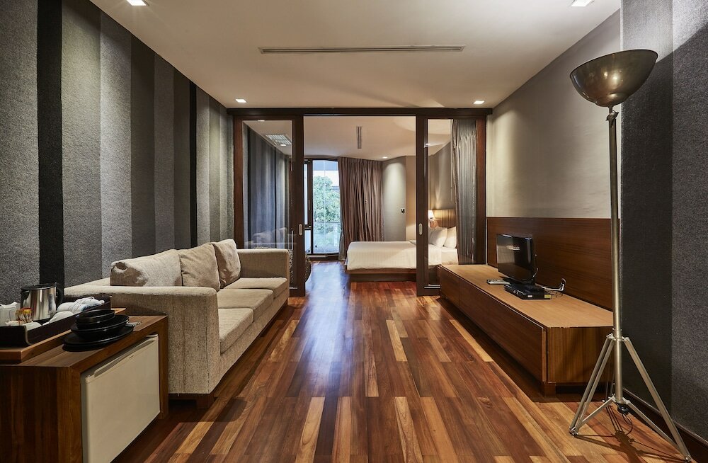 Фото Luxx at Silom