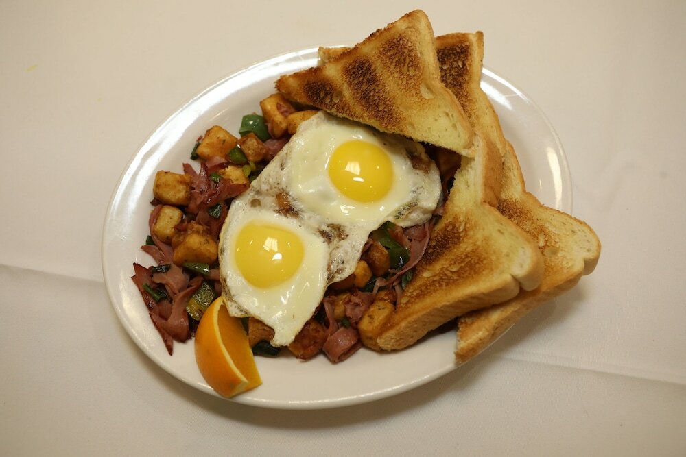 Фото Continental Inn & Suites