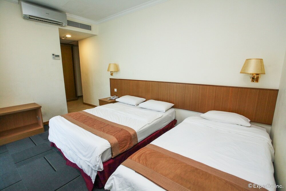 Фото New Cape Inn